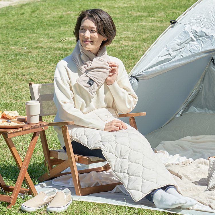 Life on Product LCAWA013 Dual-purpose foot warmer